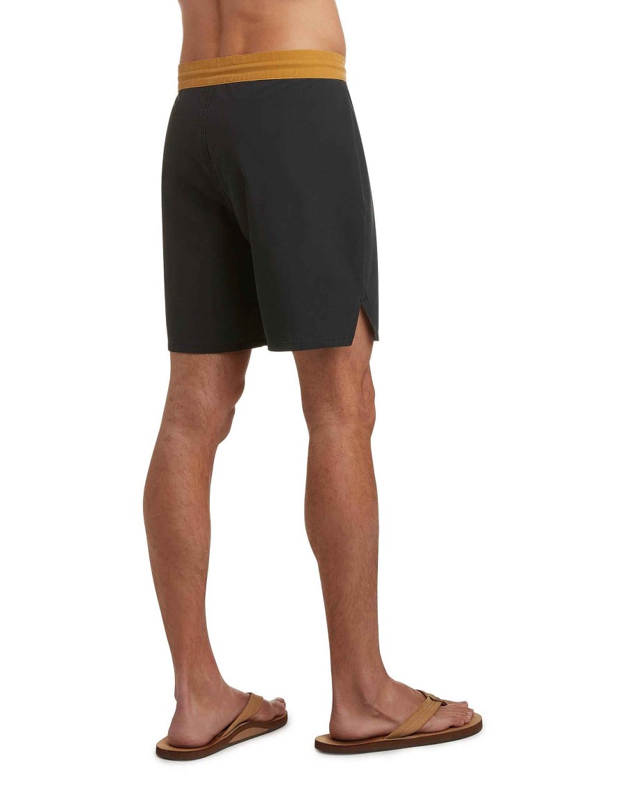 Swimwear Jerry Leigh Boardshorts | Fiftythree70 19" Performance Boardshorts Black/Gold